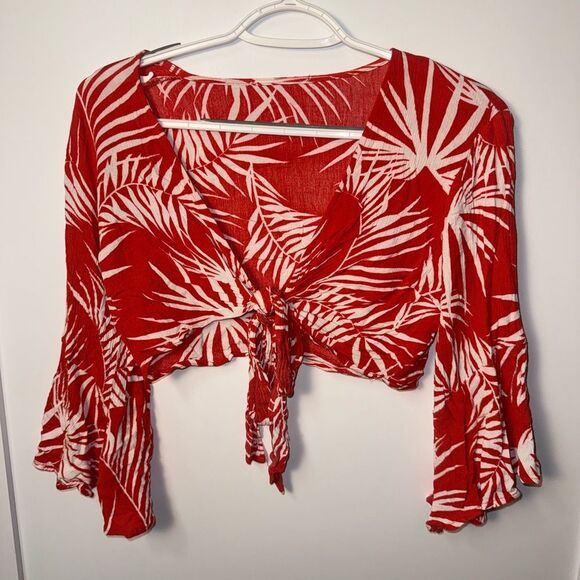 Red Tropical Print Women's Top - Picture 2 of 4